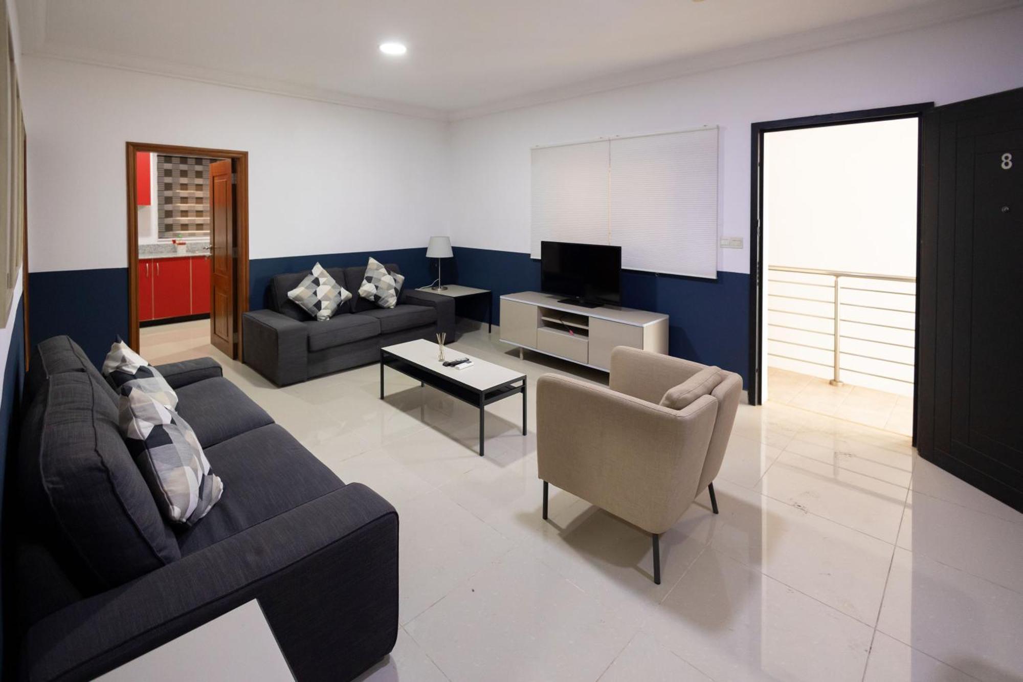 Bragha Apartments And Hotel Sekondi-Takoradi Экстерьер фото