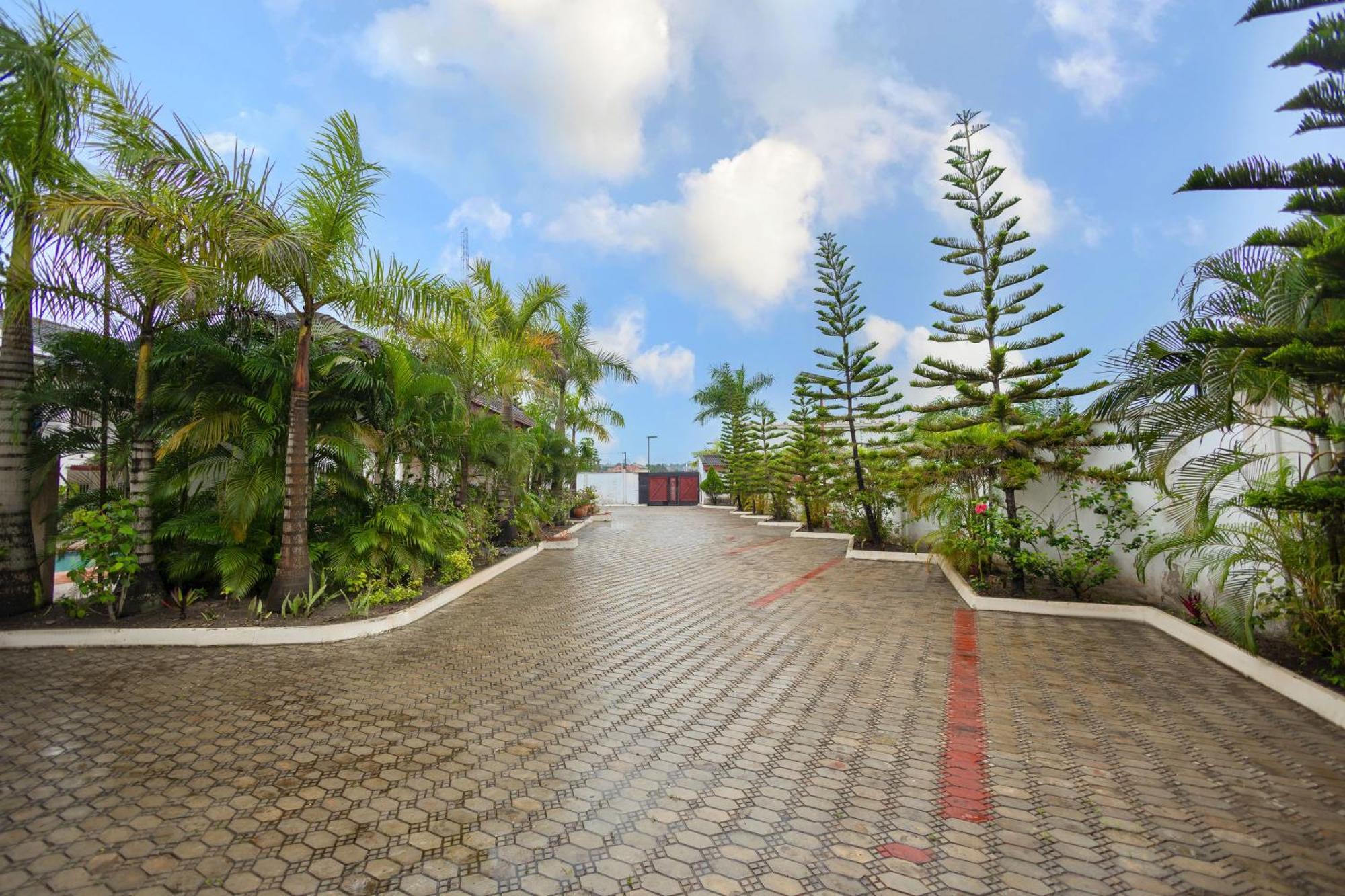 Bragha Apartments And Hotel Sekondi-Takoradi Экстерьер фото